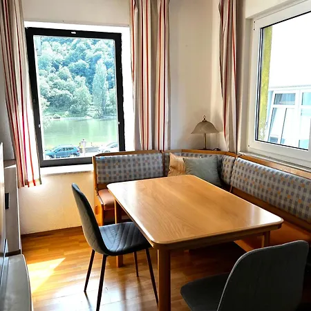 Ferienwohnung In Ediger Eller Exterior photo
