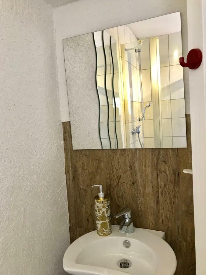 In Eller Ediger-Eller